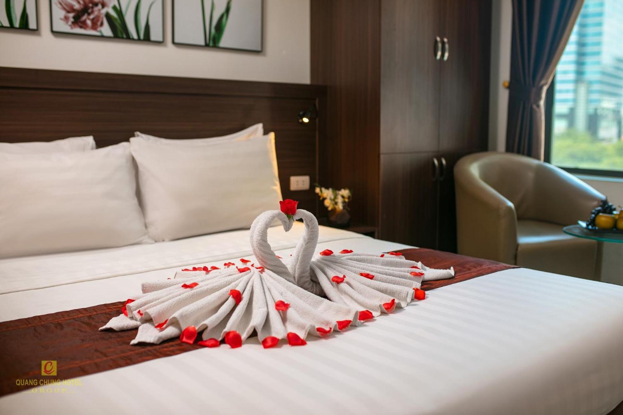 Nhan Hoa Hotel Ханой Екстер'єр фото